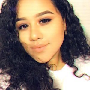 Meet your Posher, Arely